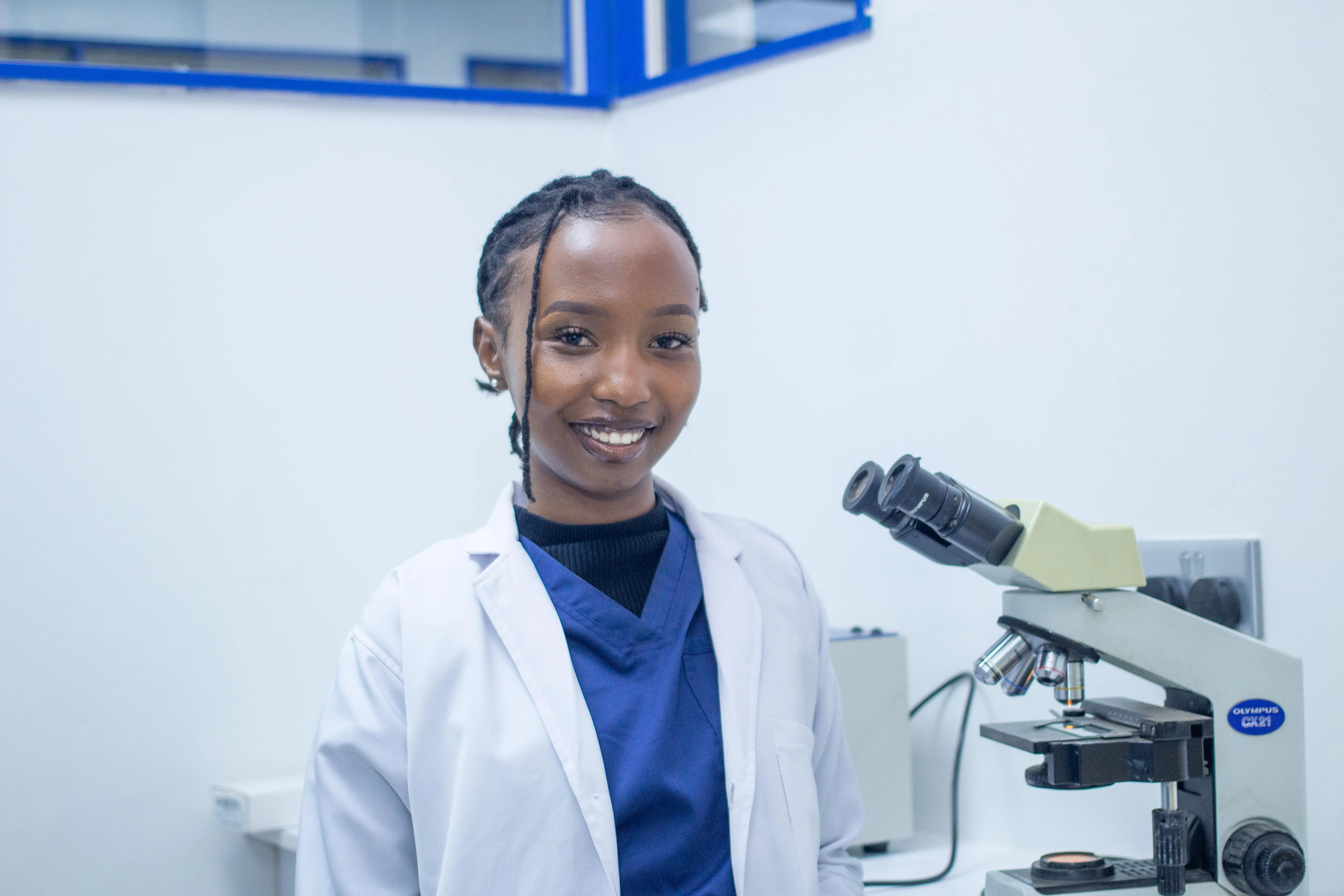 A Transelgon specialist during a patient consultation